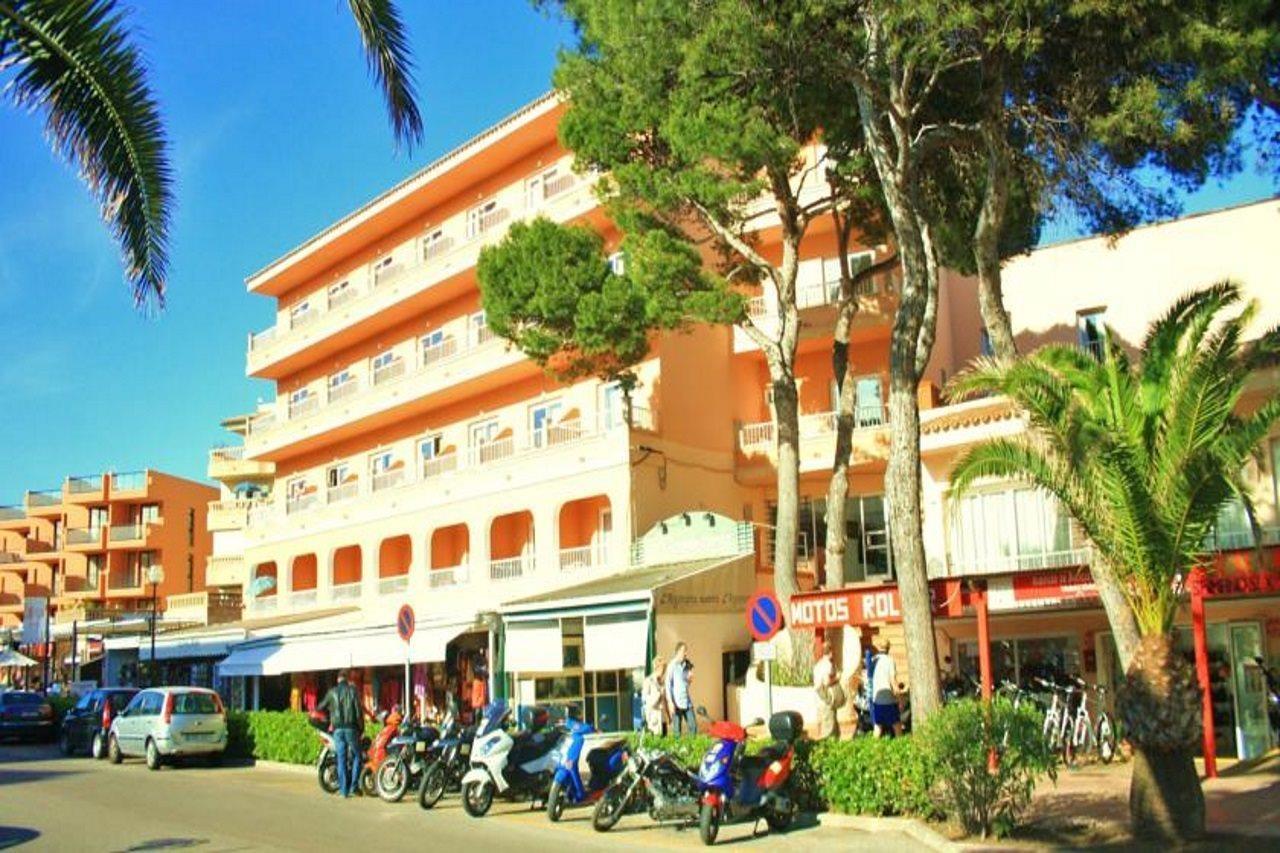 Hostal Alcina Hotel Cala Ratjada  Exterior photo